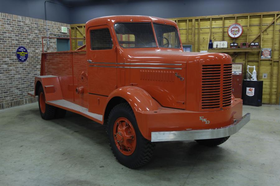  FWD Pumper Fire Truck 1950 года  (фото 1 из 1)